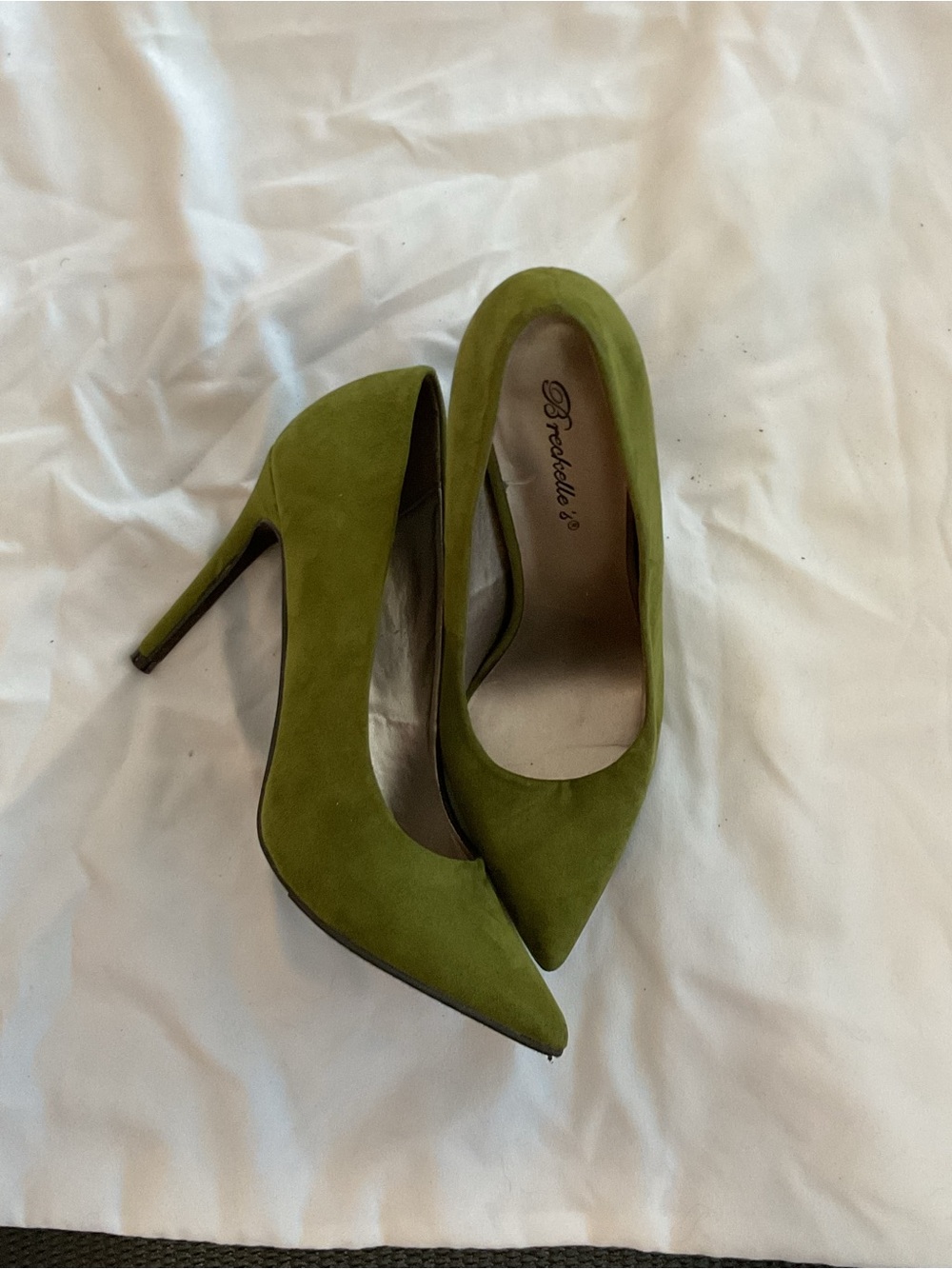 Breckelles Olive Green Suede Pointed Toe Stiletto Pumps